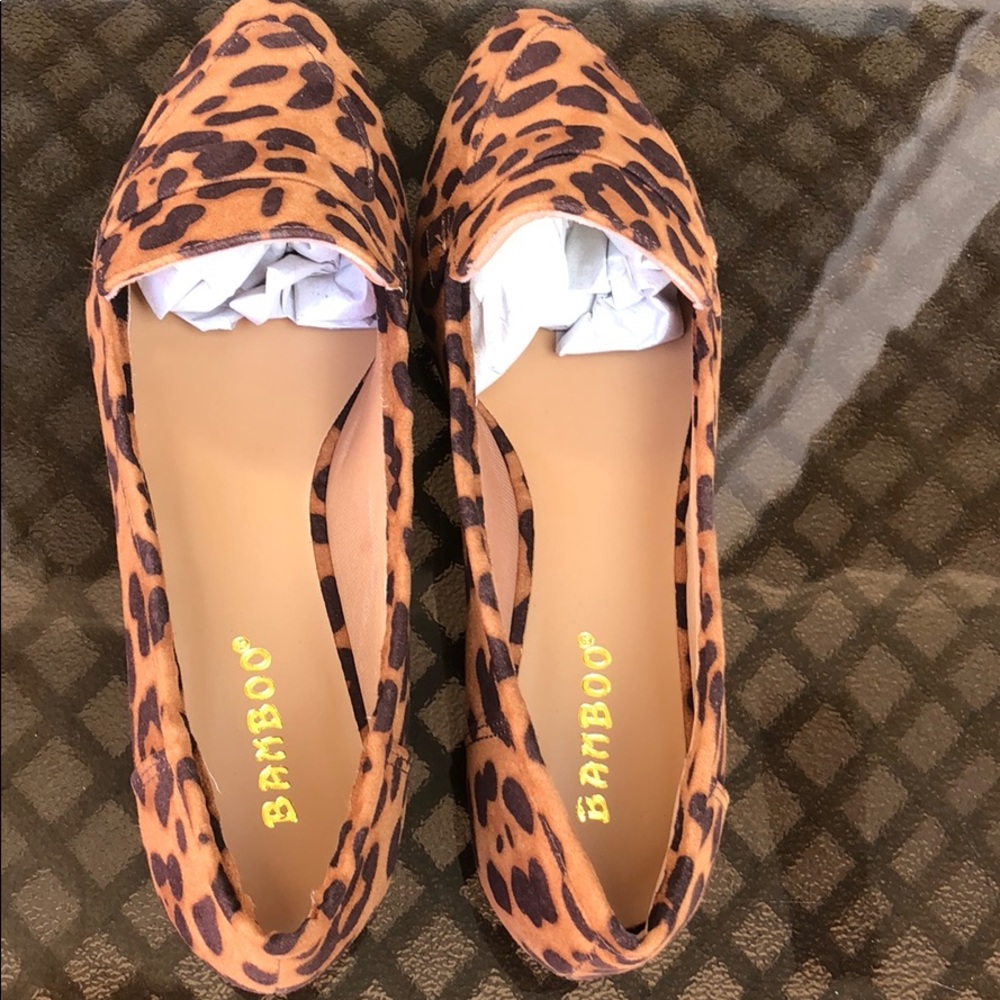 Bamboo Leopard Print Flats - Picture 3 of 6